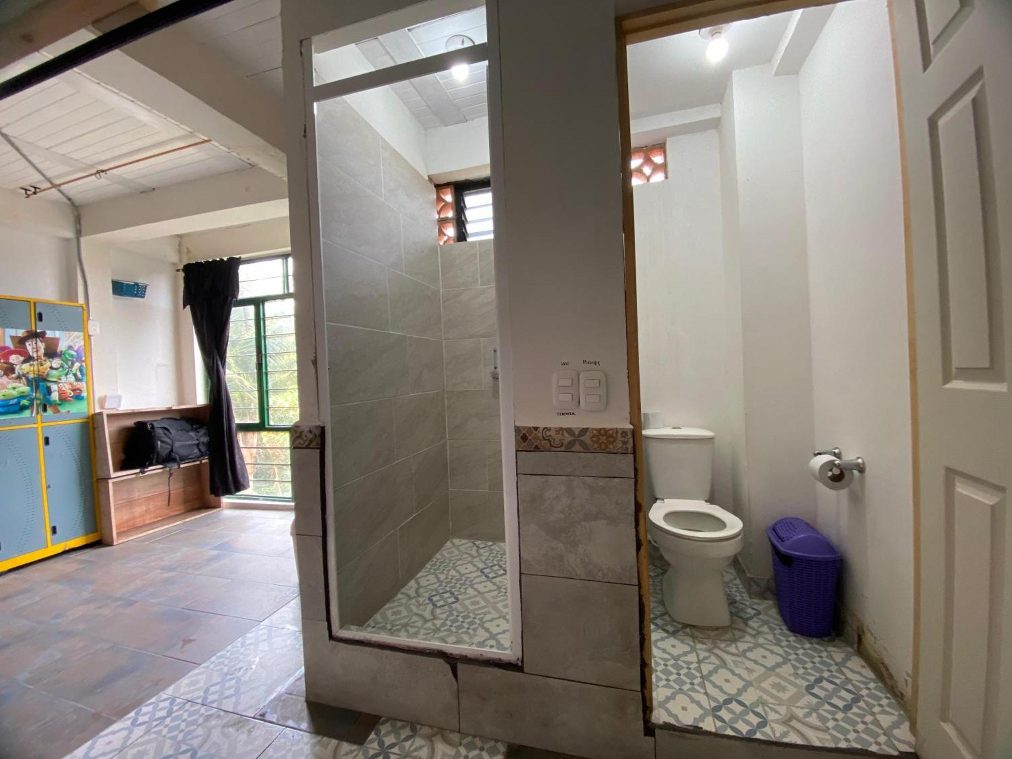 Combi, 2 Good 4 Less Hotel Salento Exterior photo